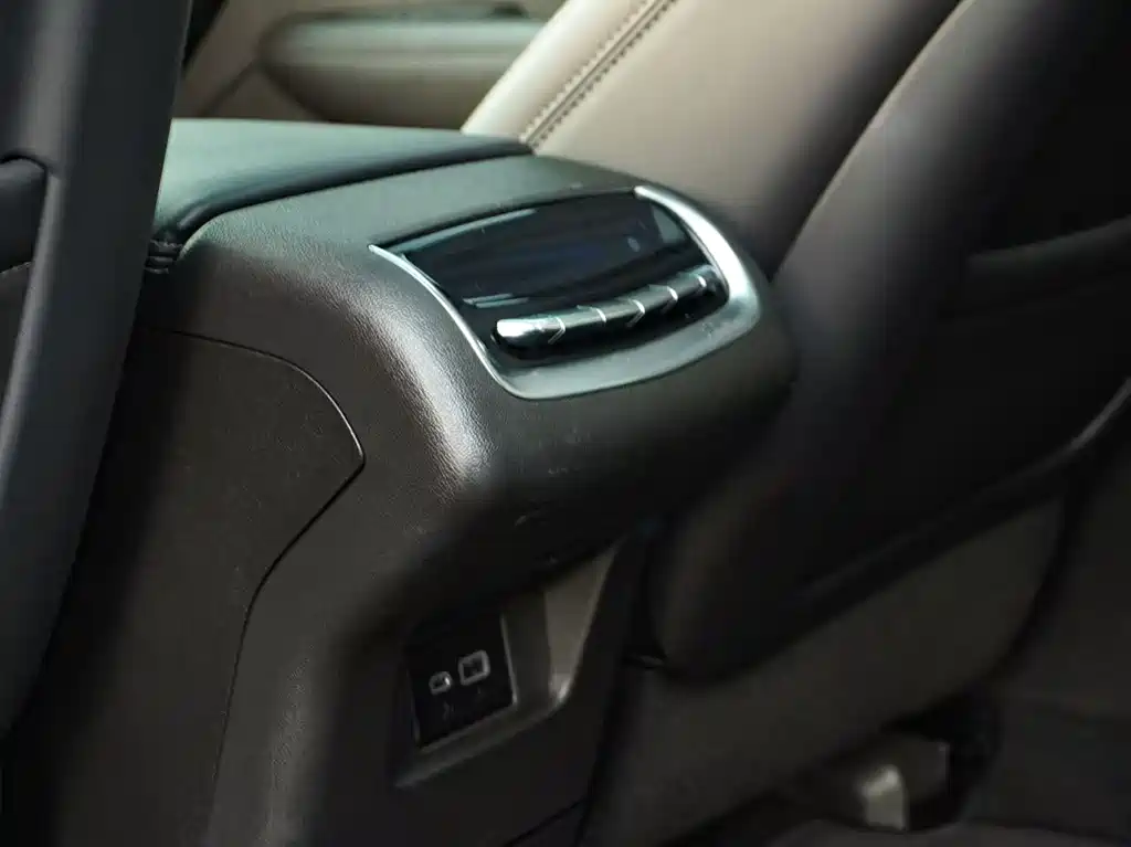 Cadillac XT6 2021 2.0T 6-seat 4WD Luxury Edition