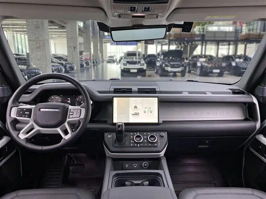 Land Rover Defender 2023 Edition 110 3.0T P400 Dark Special Edition