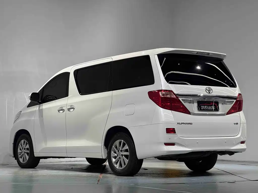 Alphard 2012 3.5L Luxury Edition