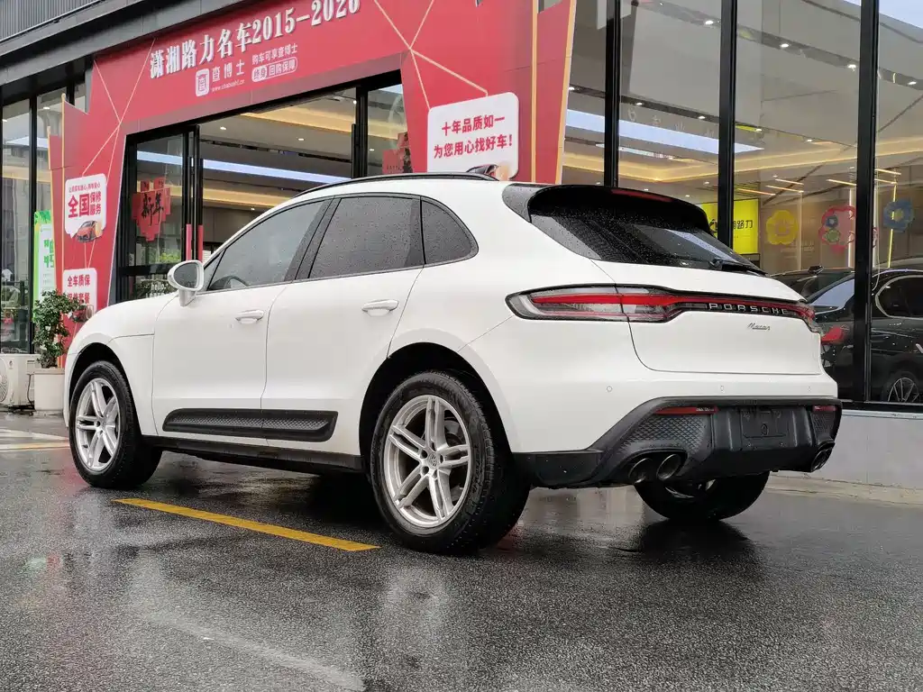 Macan 2023 2.0T