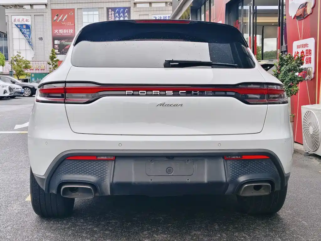 Macan 2023 2.0T