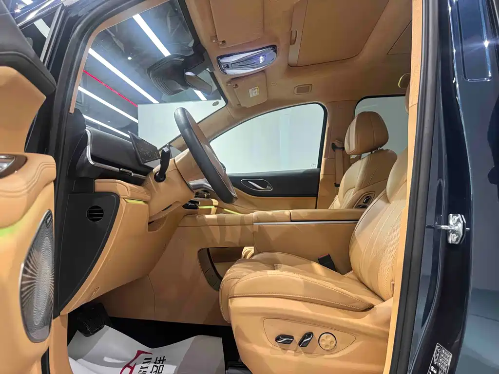 Dream Home 2025款 PHEV All-Wheel Drive Kunlun Edition