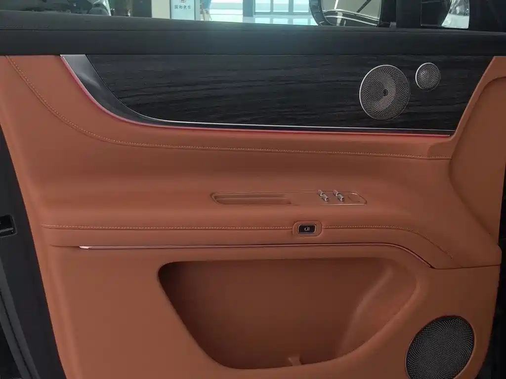 Wenxiang M9 2024 Edition Range-Extended Ultra Version 42kWh 6-Seat Version