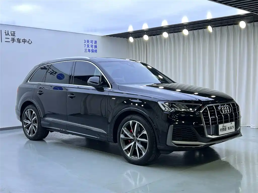 Audi Q7 2022 55 TFSI quattro S line Sport Coupe
