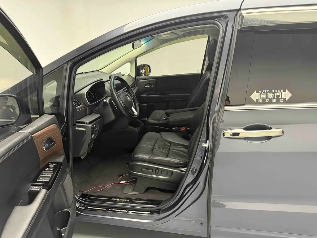 Odyssey 2022 2.0L e:HEV Shining Edition