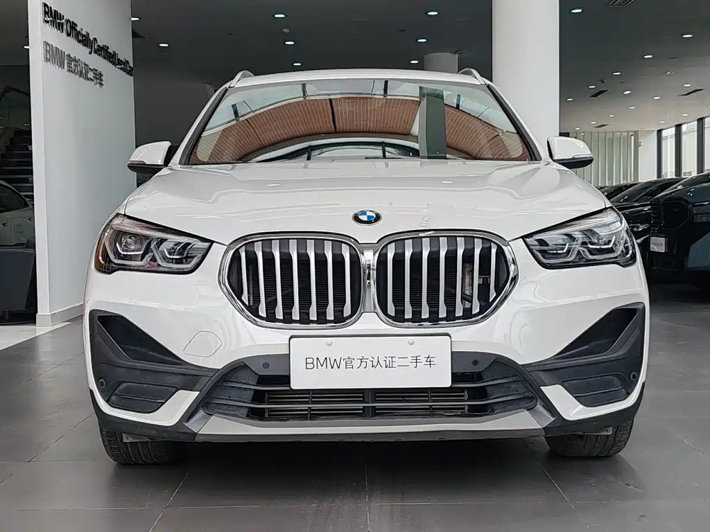 BMW X1 2022 sDrive25Li Leading Edition