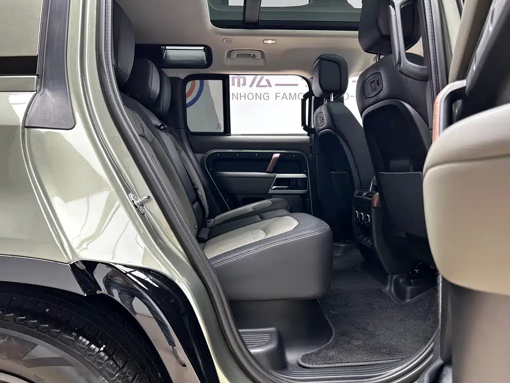 Land Rover Defender 2022 110 P400 X-DYNAMIC HSE