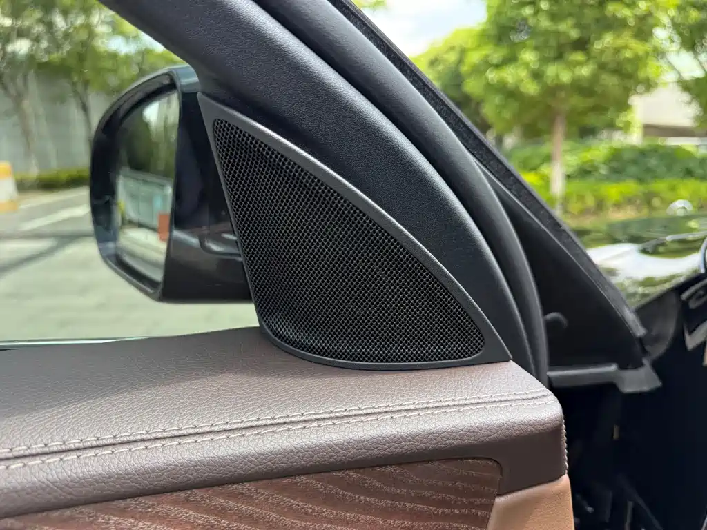 Mercedes-Benz E-Class 2023 E 300 L Fashion Edition
