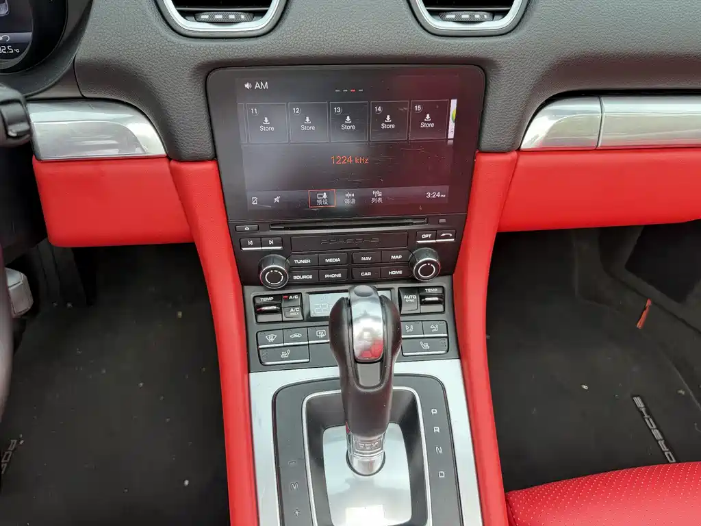 Porsche 718 Boxster 2.0T 2018 Model