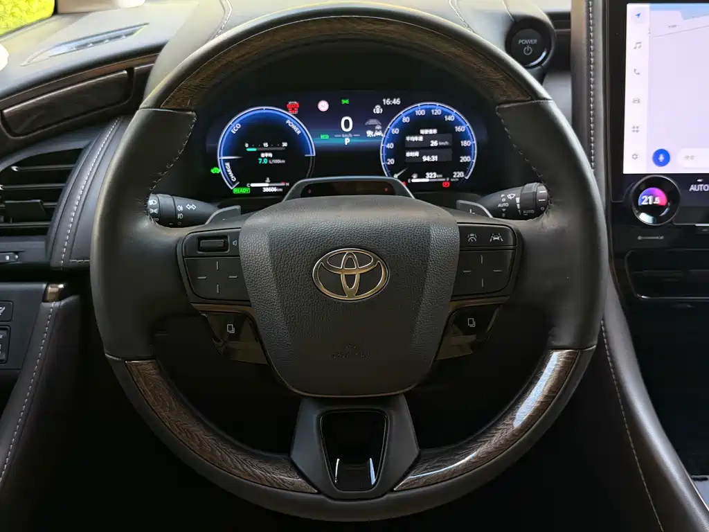 Alphard 2024款 Hybrid 2.5L Premium Edition