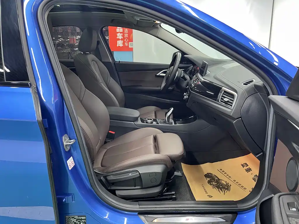 BMW 1 Series 2020 125i Leading Edition M Sport Package
