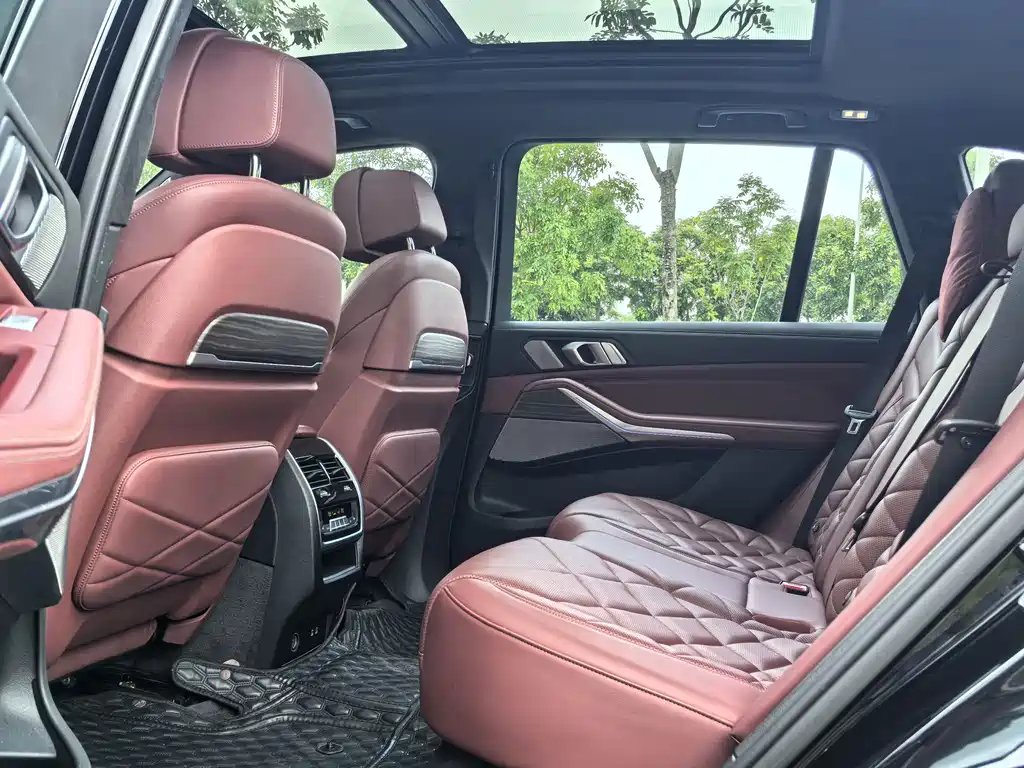 BMW X5 2022 Model Refresh xDrive 40Li Luxury Edition M Sport Package