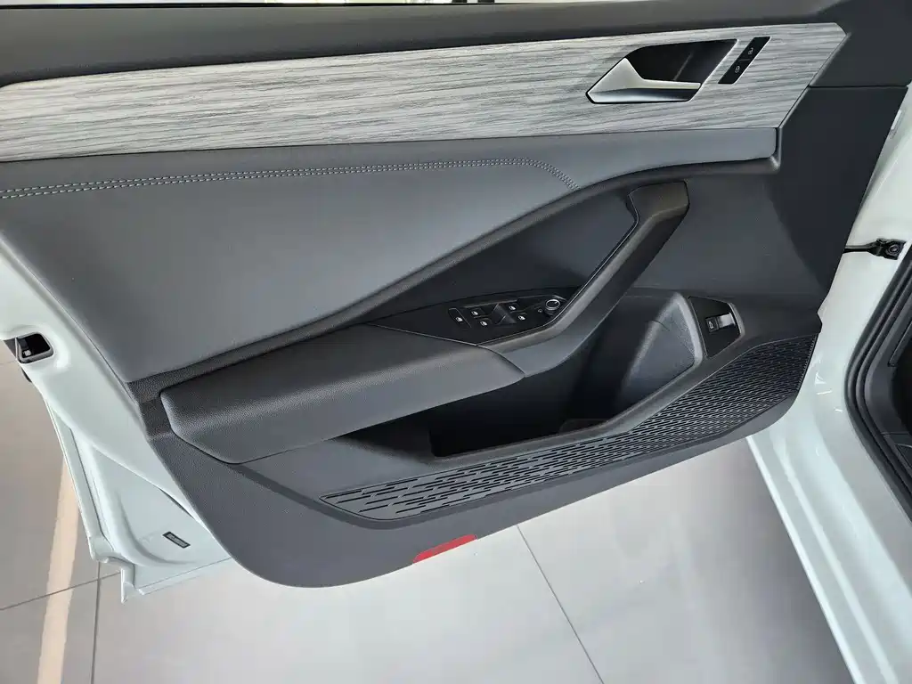 2026 Volkswagen Sagitar 300TSI DSG Beyond Edition 30 Million Units Selected Model