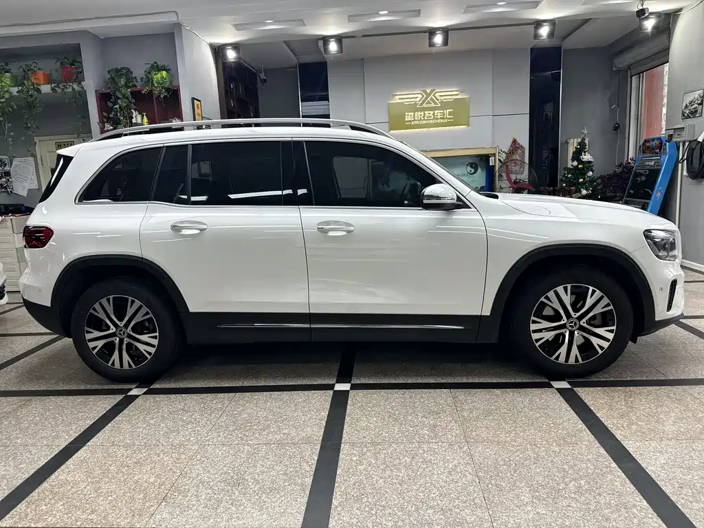 Mercedes-Benz GLB 2024 Facelift 220 Dynamic Edition