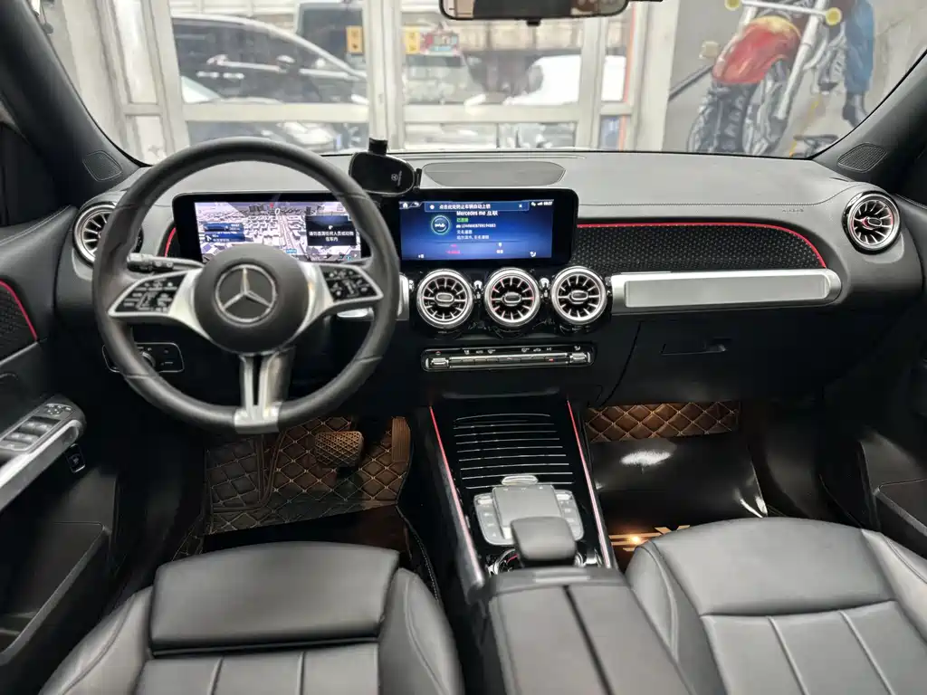 Mercedes-Benz GLB 2024 Facelift 220 Dynamic Edition