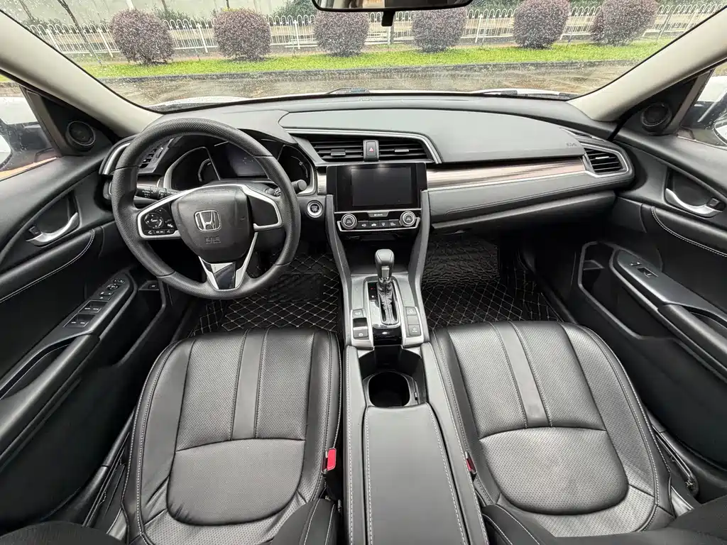 Civic 2019 220TURBO CVT Sport Edition National VI