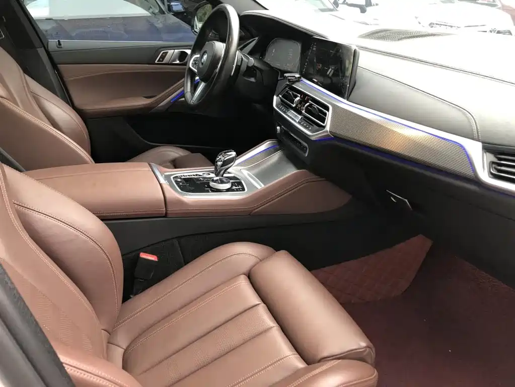 BMW X6 2021 xDrive40i M Sport Package