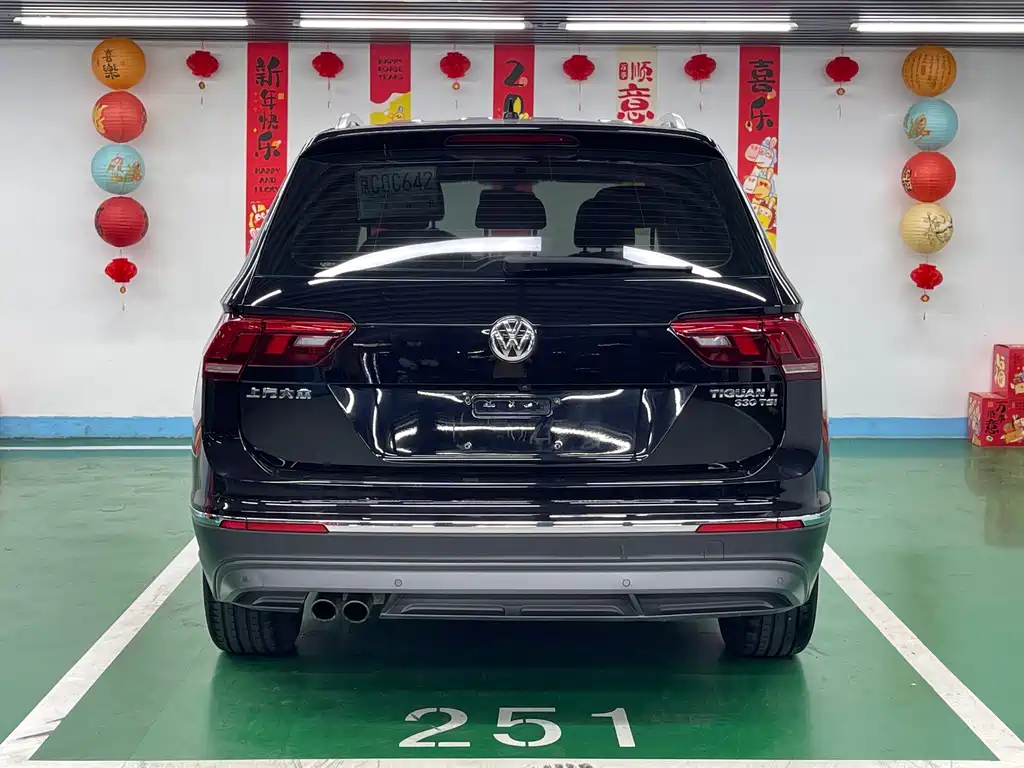 Tiguan L 2019款 Facelift 330 TSI Automatic 2WD Panoramic Comfort Edition National VI