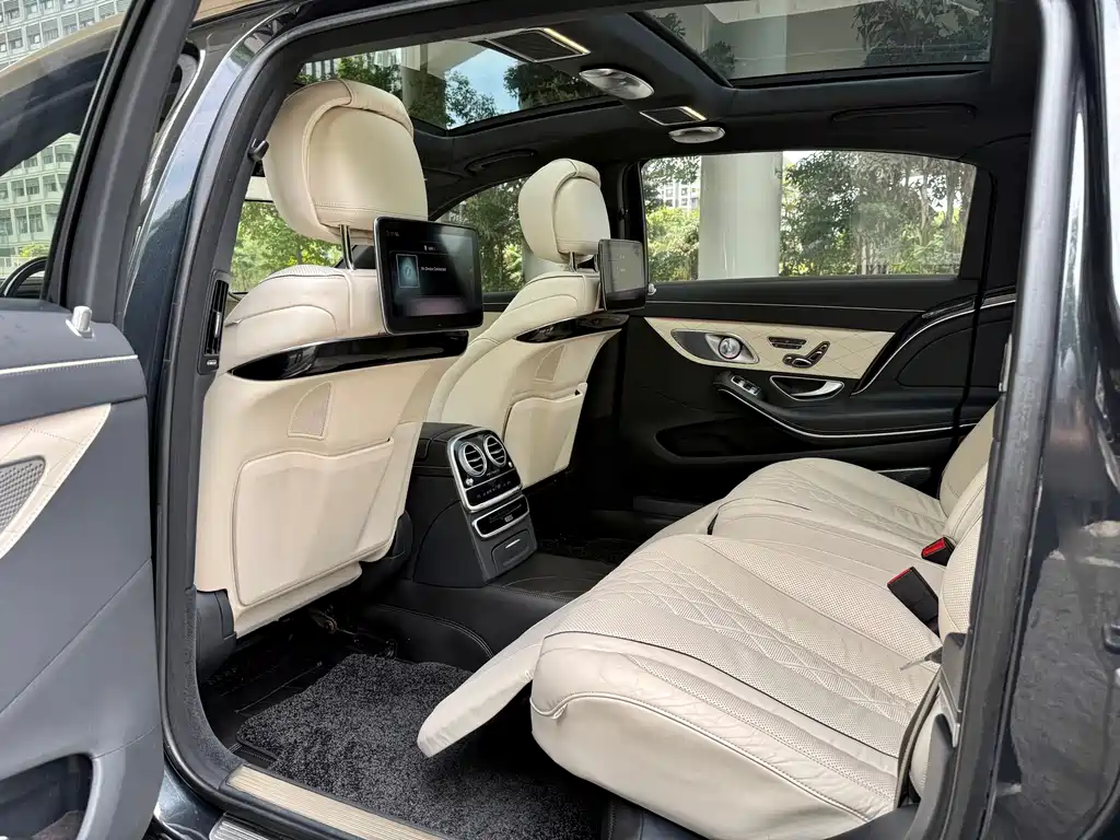 Maybach S-Class 2018 S 560 4MATIC