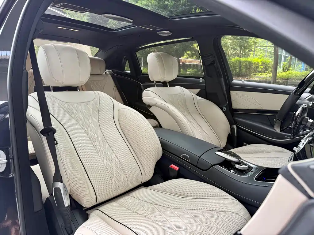 Maybach S-Class 2018 S 560 4MATIC