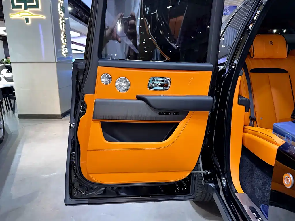 Cullinan 2018 4-seater Edition