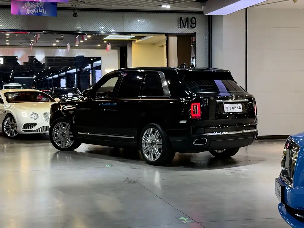 Cullinan 2018 4-seater Edition