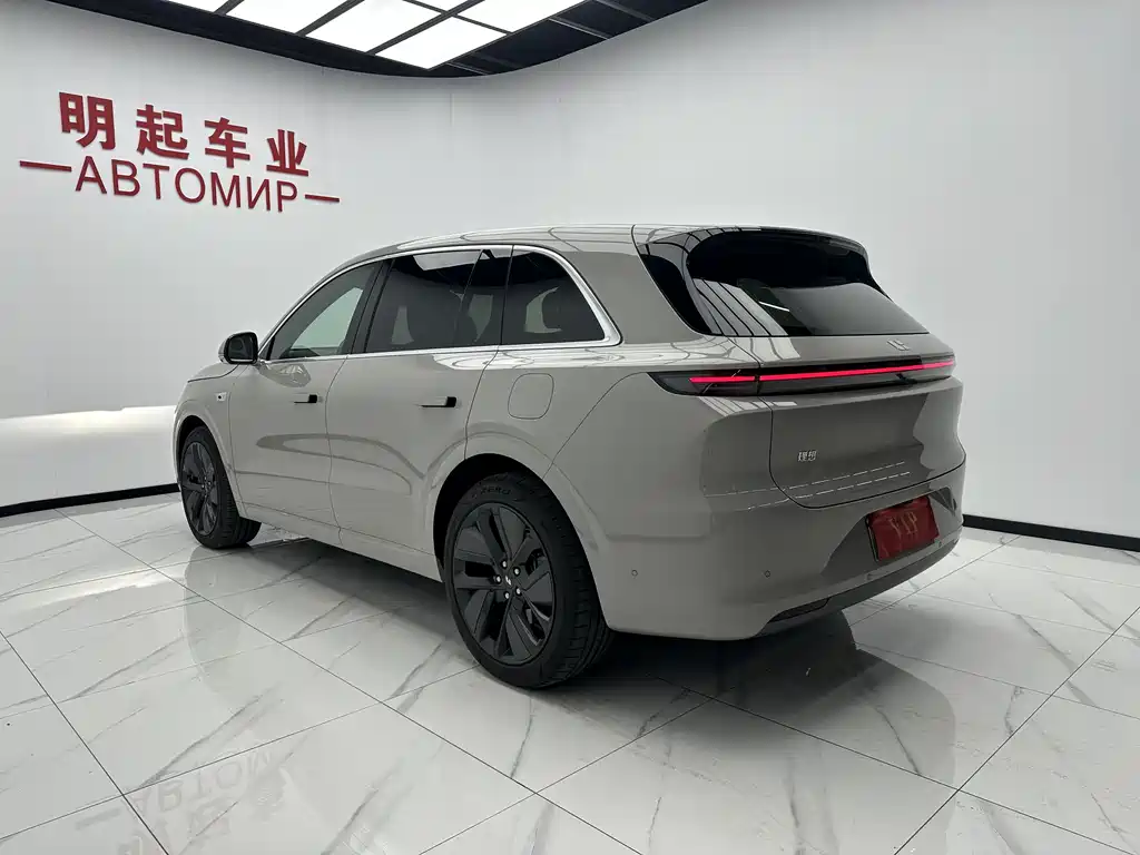Ideal L6 2025 Max Smart Renewal Edition