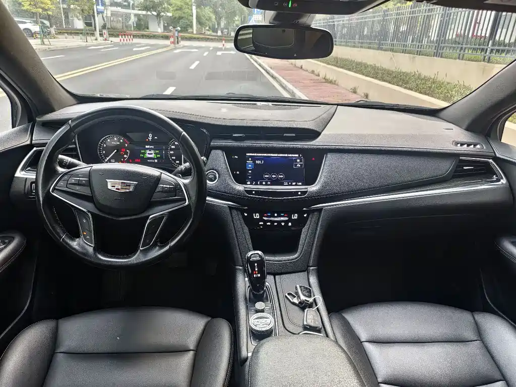 Cadillac XT5 2022 2.0T AWD Luxury Edition