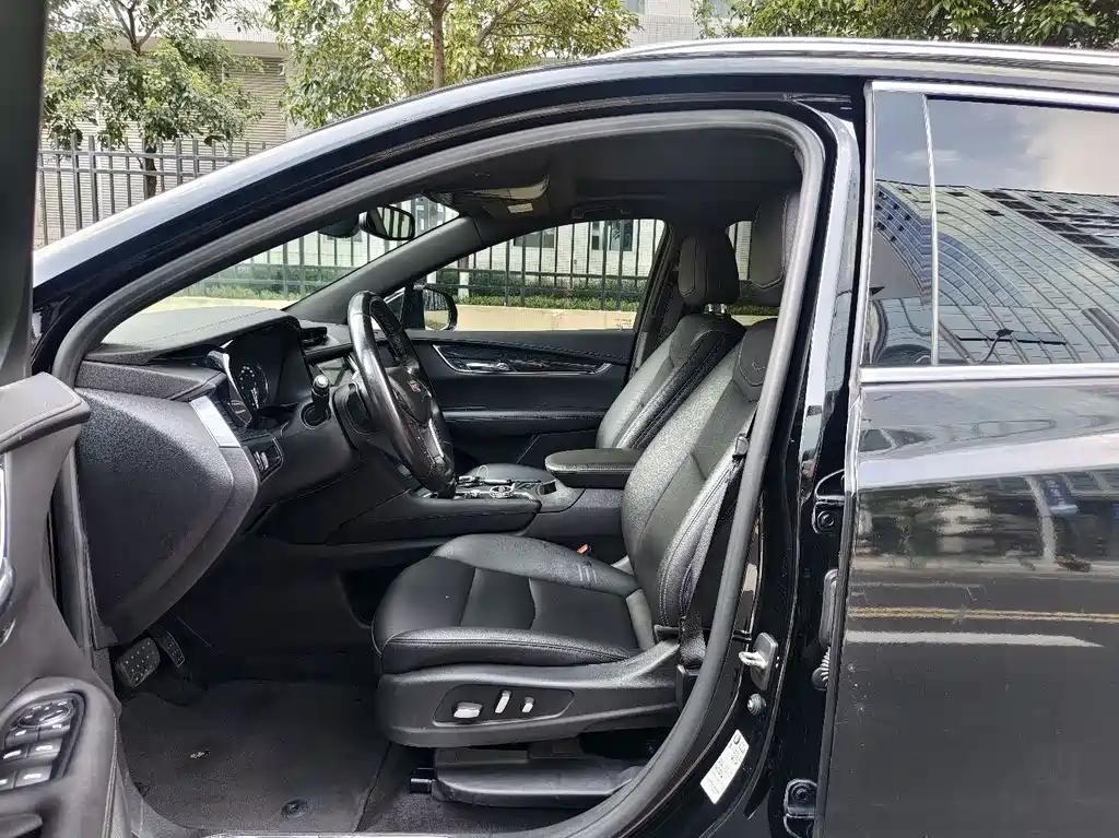 Cadillac XT5 2022 2.0T AWD Luxury Edition