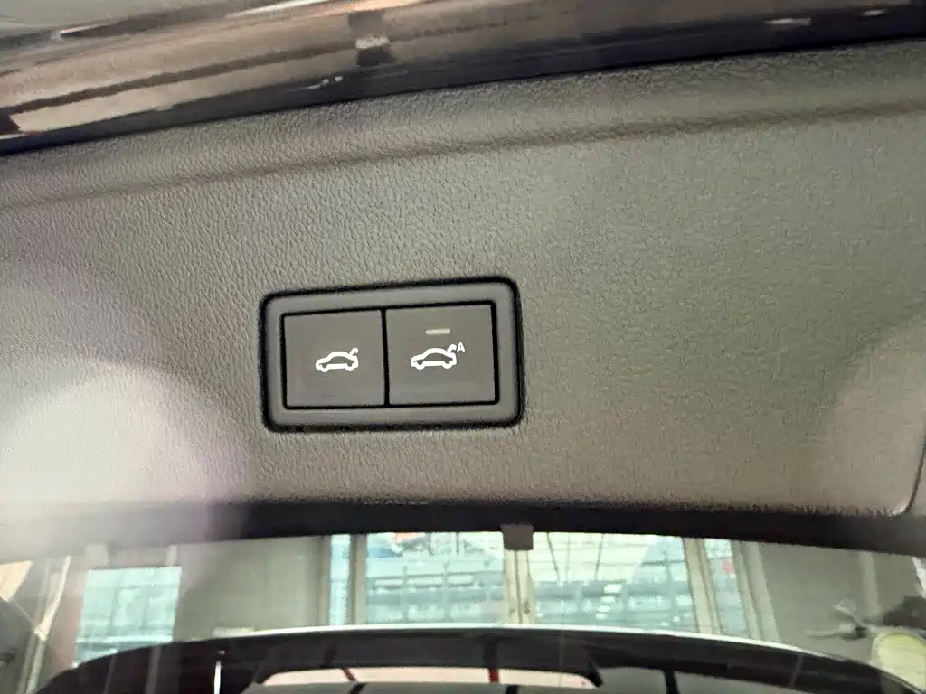 Touareg 2019 2.0 TSI Shining Wing Edition National VI