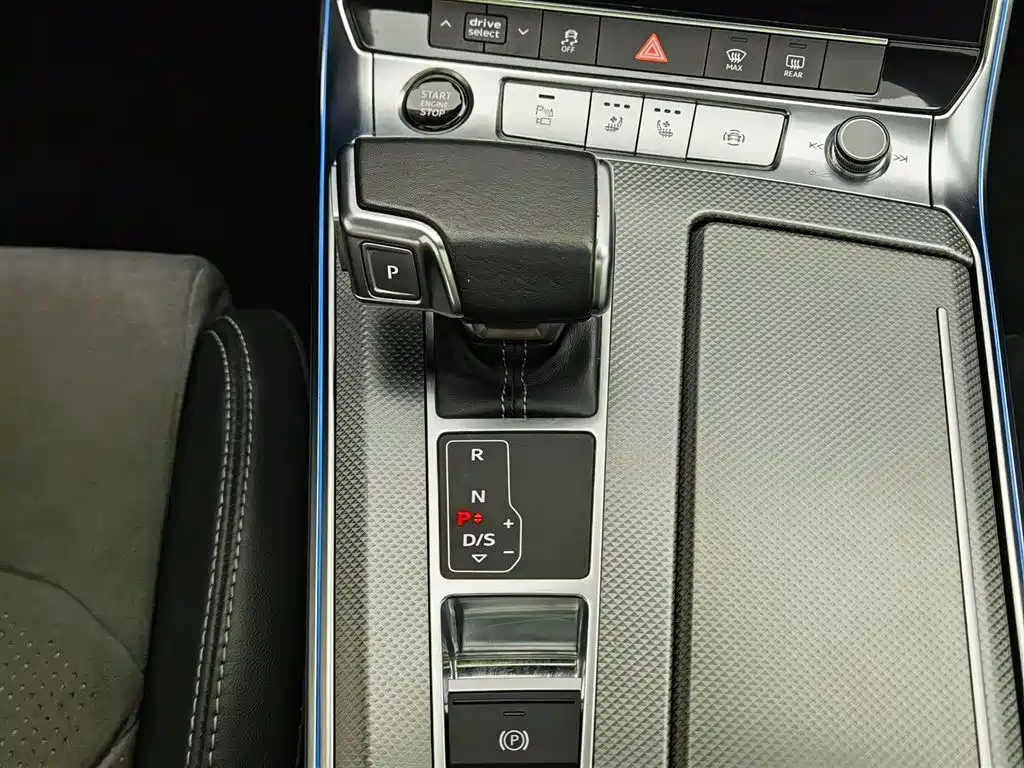 Audi A6L 2021 45 TFSI Prestige Dynamic Edition