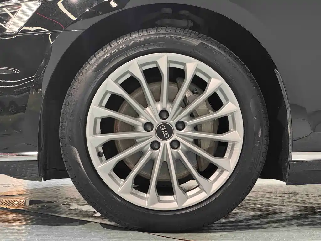 Audi A8 2022 model A8L 50 TFSI quattro Comfort Edition Collector's Edition