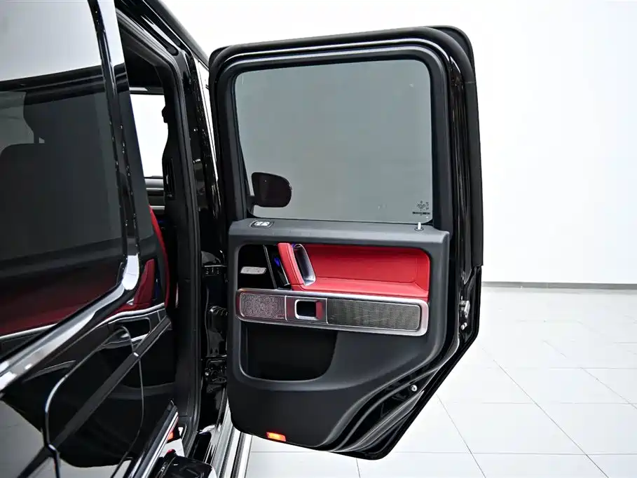 Mercedes-Benz G-Class 2023 G 500