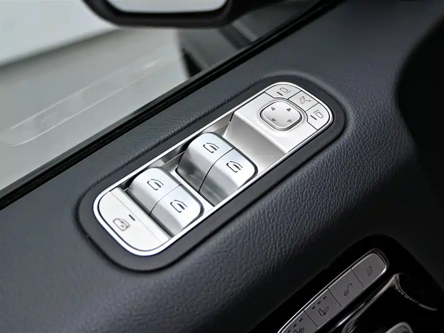 Mercedes-Benz G-Class 2023 G 500