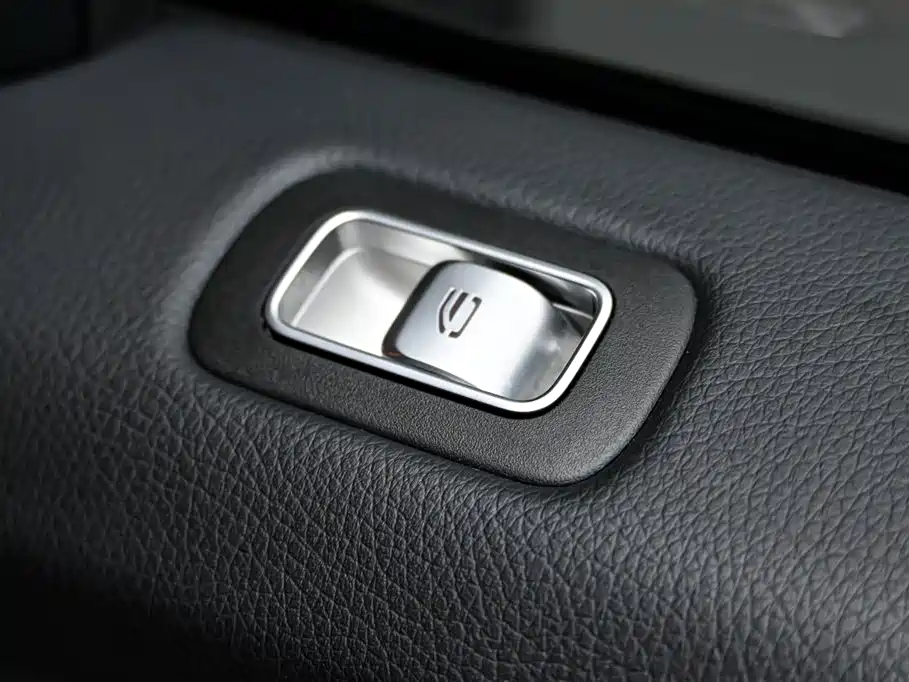 Mercedes-Benz G-Class 2023 G 500