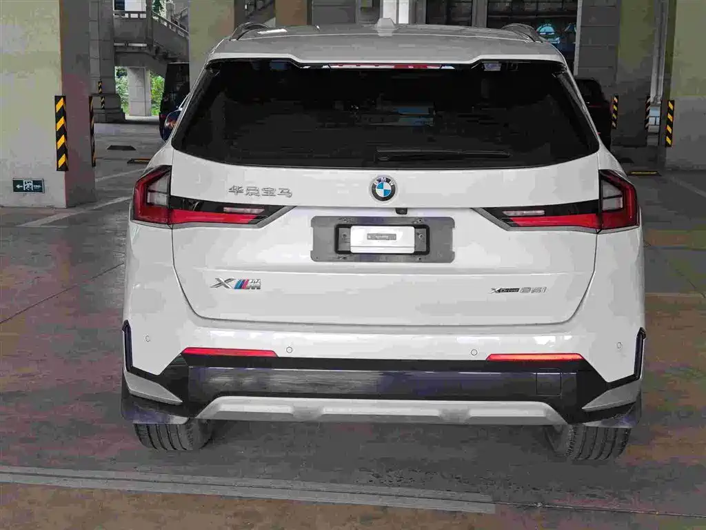 BMW X1 2023 sDrive20Li xDesign Package