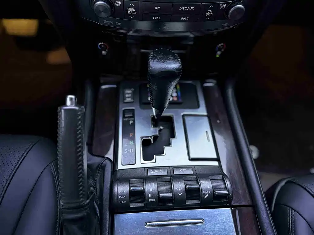 Lexus LX 2009 570