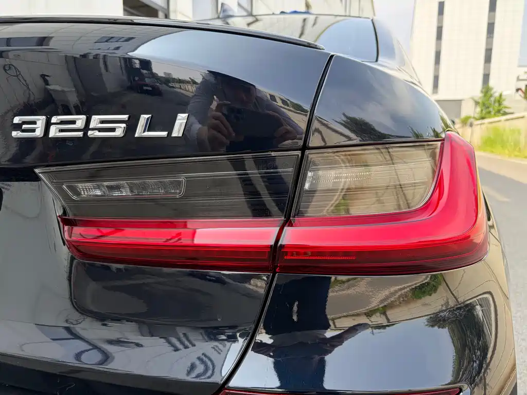 BMW 3 Series 2021 325Li M Sport Nightshade Package