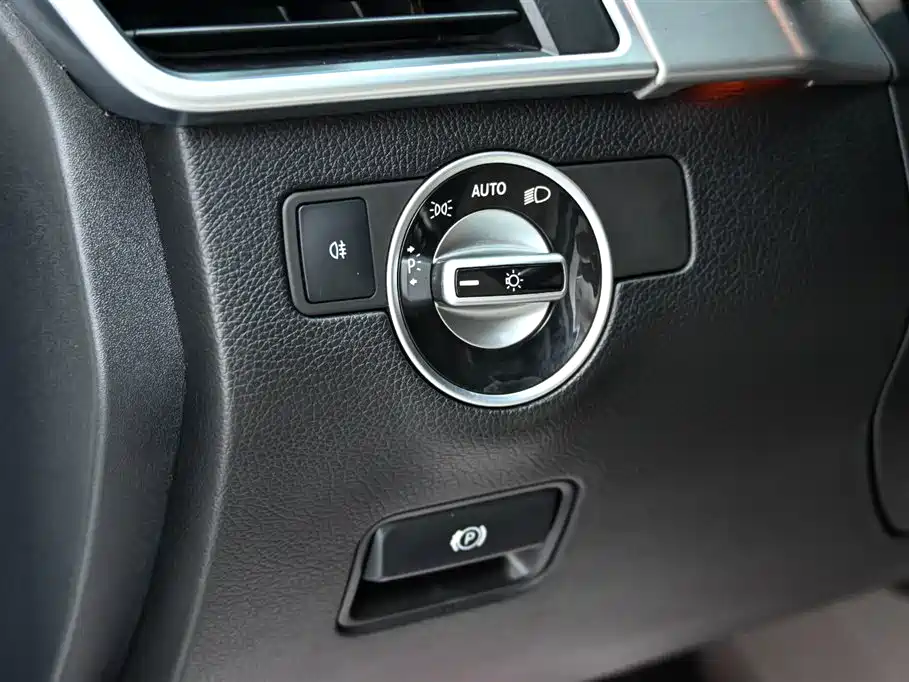 Mercedes GL Class 2014 GL 400 4MATIC Dynamic Edition