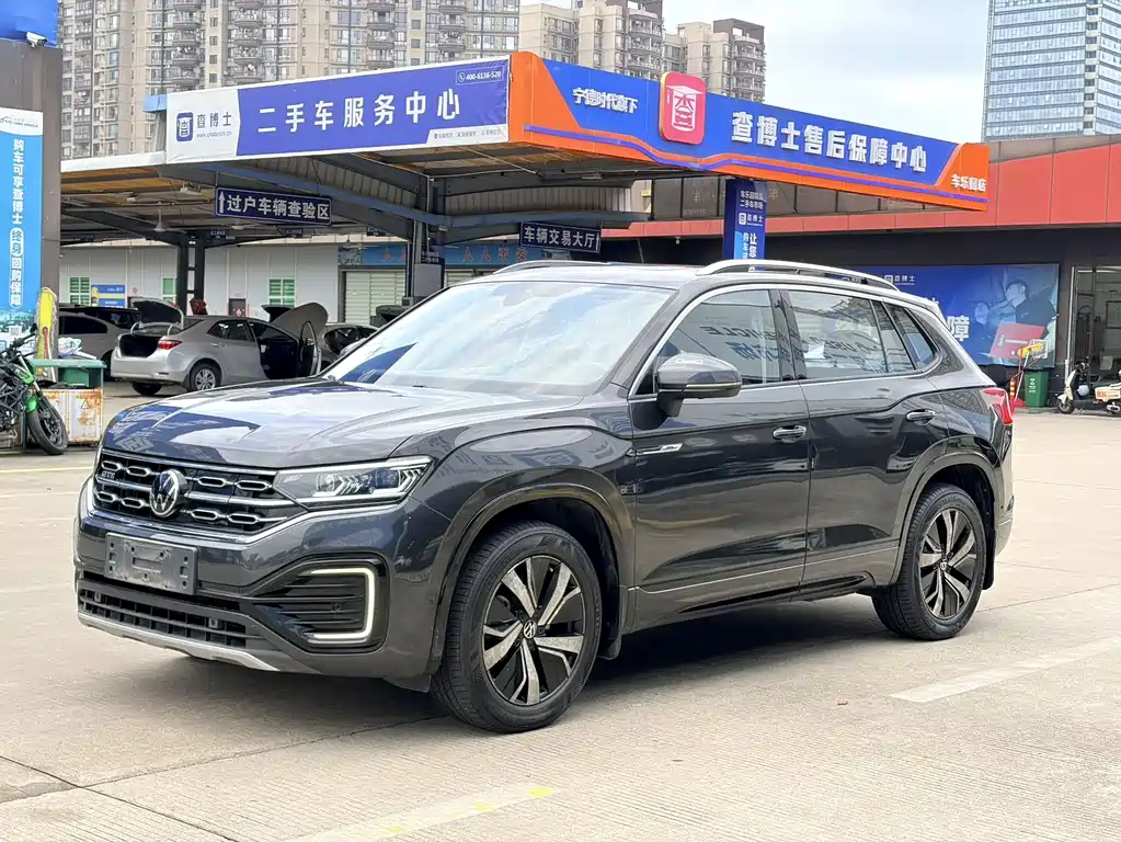 Tayron PHEV 2020 Edition 1.4T Prestige Model