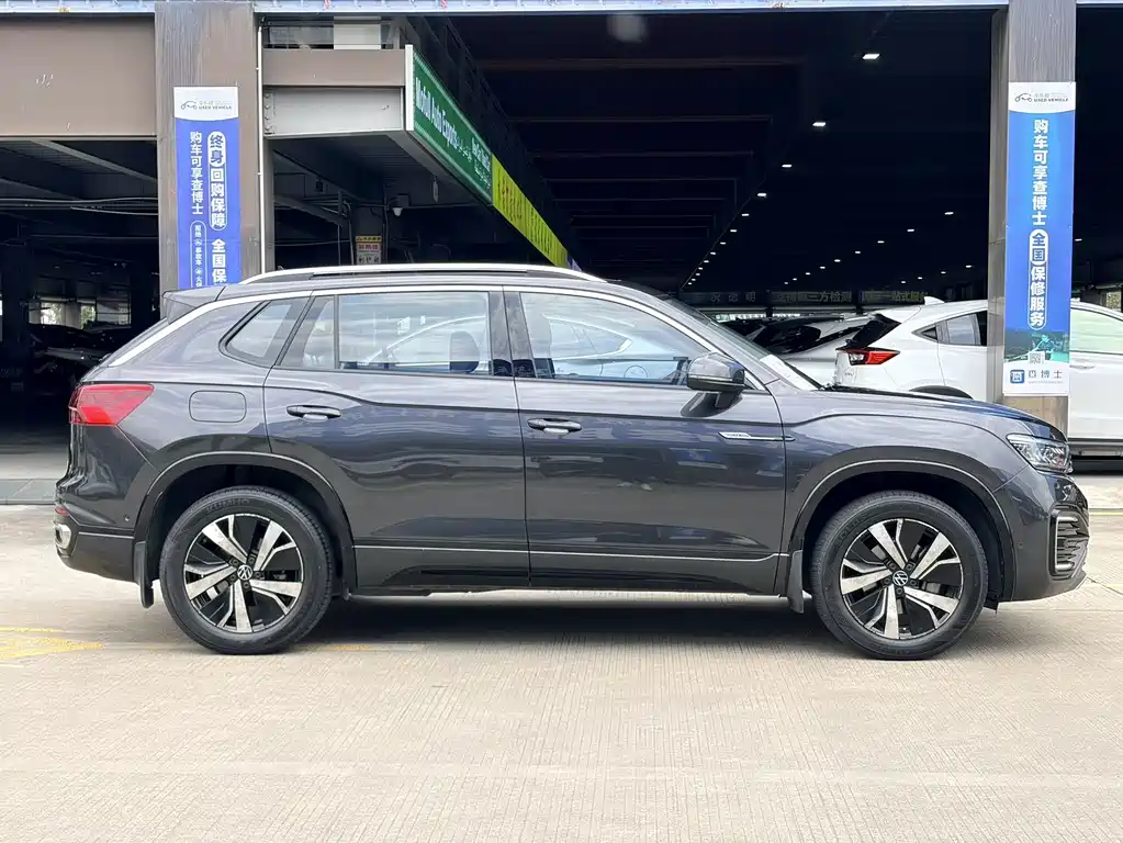 Tayron PHEV 2020 Edition 1.4T Prestige Model
