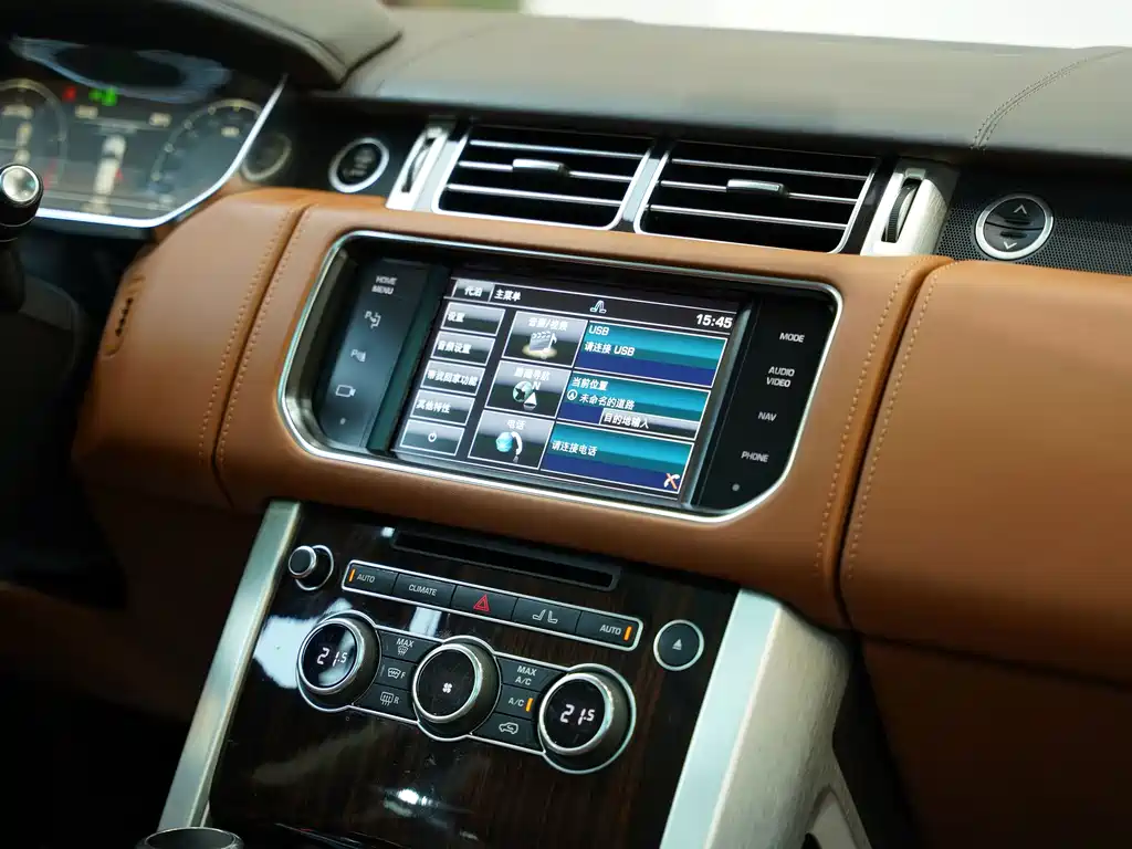 Range Rover 2014 Model 5.0 SC V8 AB Summit Creation Extended US Specification Edition