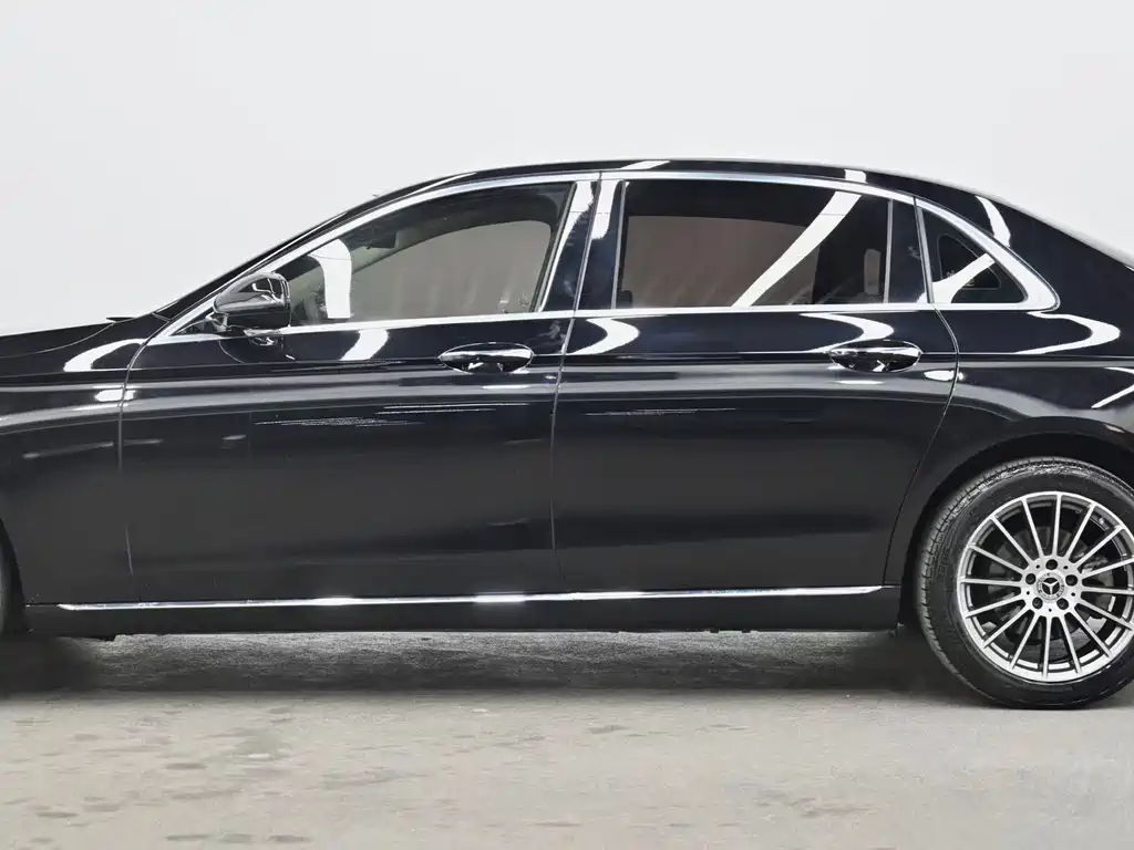 Mercedes-Benz E-Class 2023 E 260 L