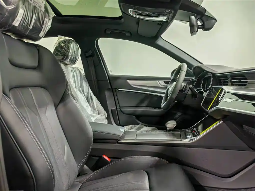 Audi A6L 2026 40 TFSI Luxury Dynamic Edition