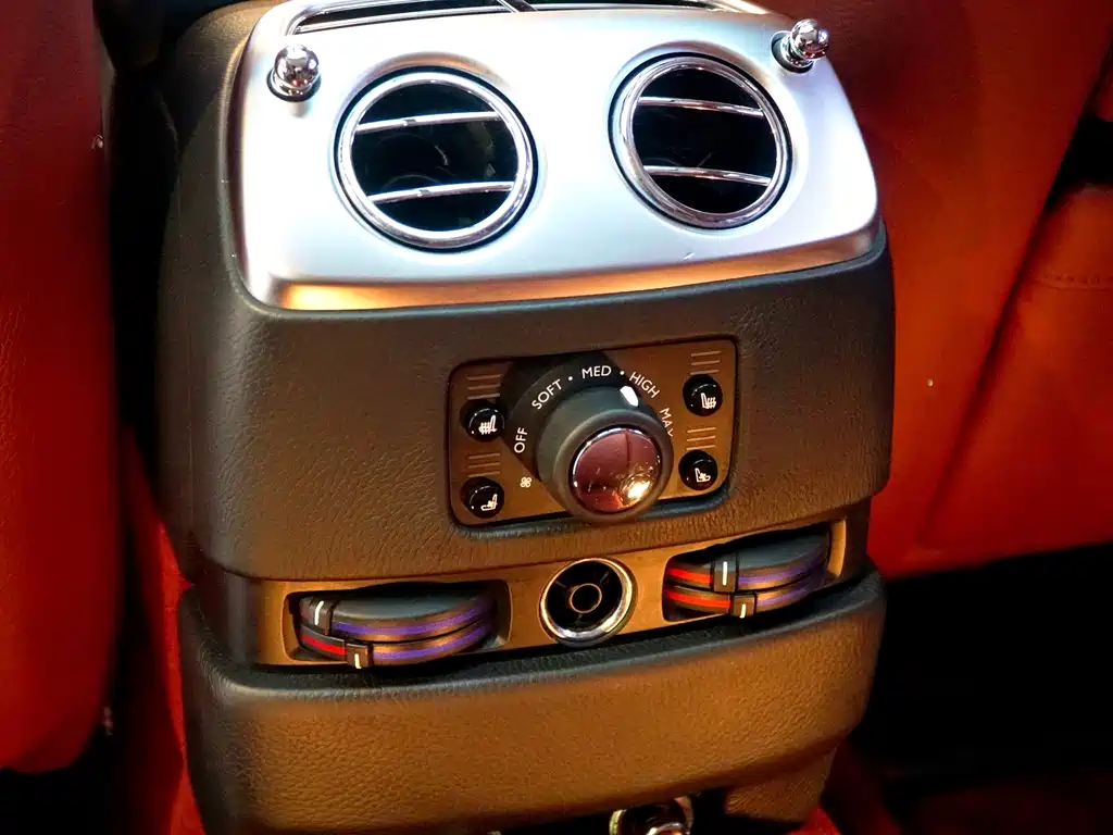 GTS 2010 6.6T Standard Edition