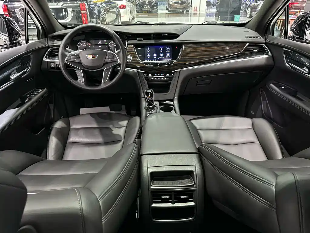 Cadillac XT5 2021 2.0T Two-Wheel Drive Luxury Edition