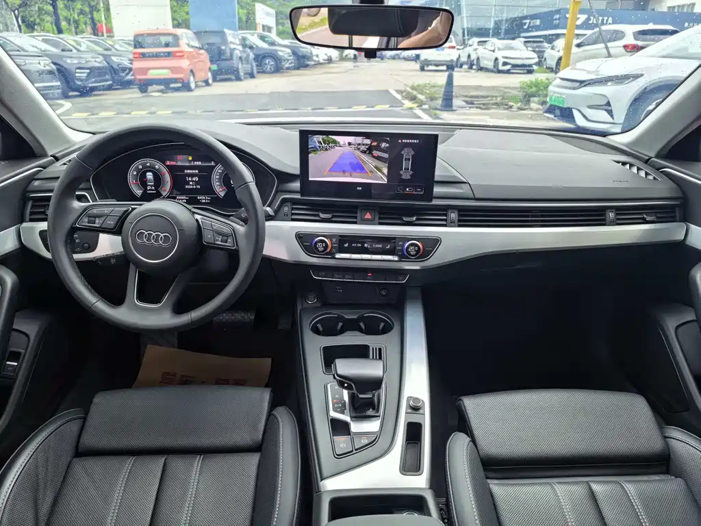 Audi A4L 2022 40 TFSI Sporty Dynamic Edition