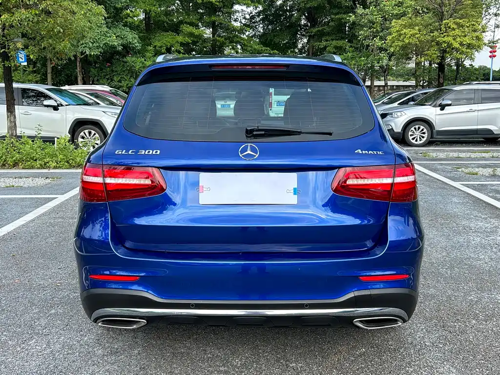 Mercedes-Benz GLC 2017 GLC 300 4MATIC Dynamic Edition