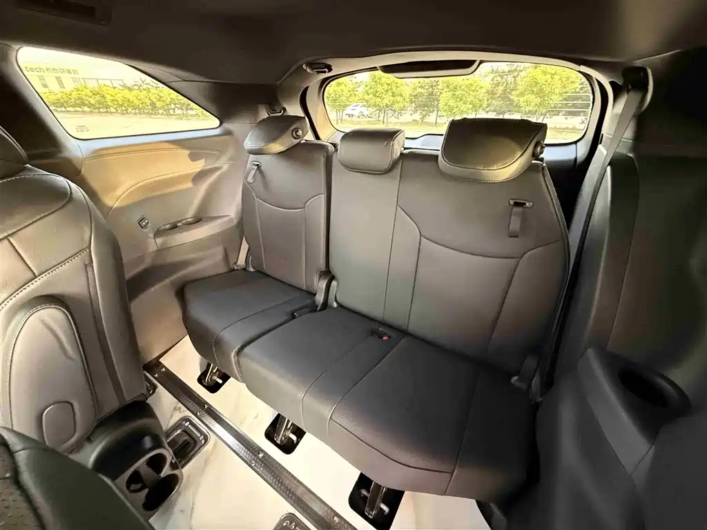 Sienna 2023 2.5L Hybrid Prestige Edition