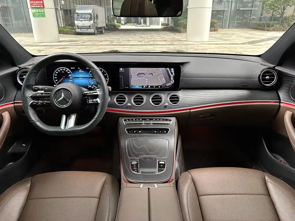 Mercedes-Benz E-Class 2022 Facelift 3 E 300 L Sporty and Stylish Edition